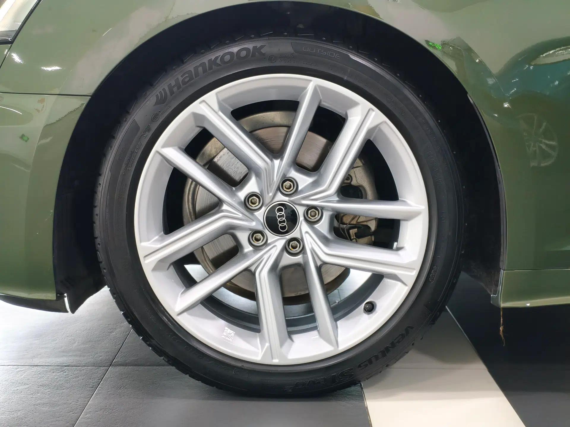 Audi A5 2023 Sportback 40 TFSI Fashionable and Dynamic Model — миниатюра 10