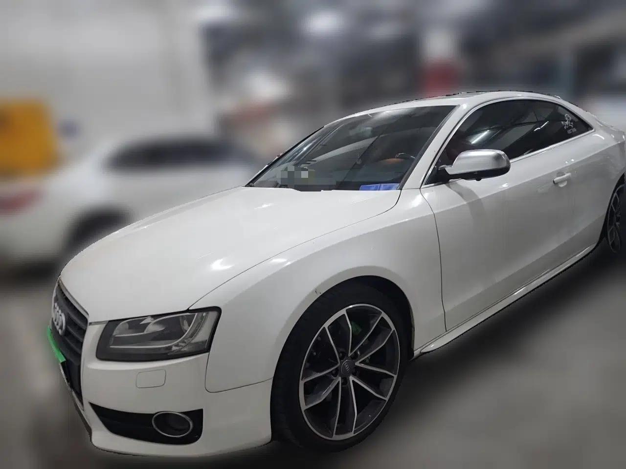 Audi A5 2010 2.0TFSI Coupe — миниатюра 1