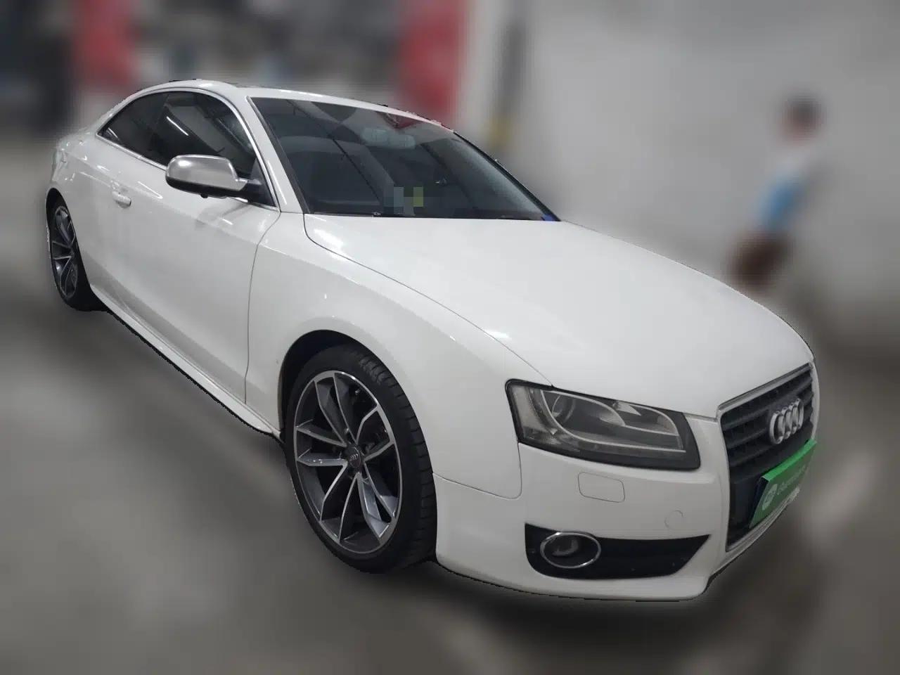 Audi A5 2010 2.0TFSI Coupe — миниатюра 3