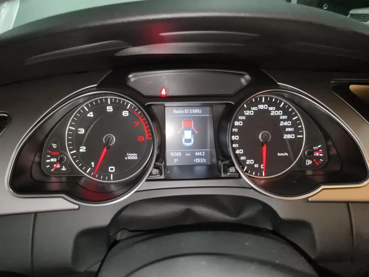 Audi A5 2012 2.0TFSI Coupe — миниатюра 11