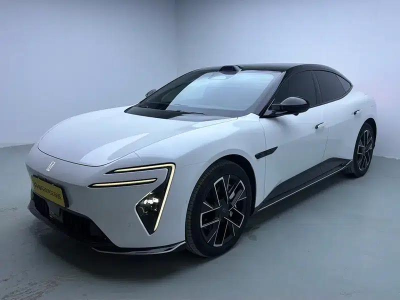 Avita 06 2025 Ultra AWD Pure Electric Edition — миниатюра 1