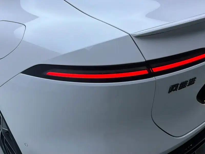 Avita 06 2025 Ultra AWD Pure Electric Edition — миниатюра 13