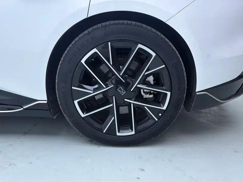 Avita 06 2025 Ultra AWD Pure Electric Edition — миниатюра 9