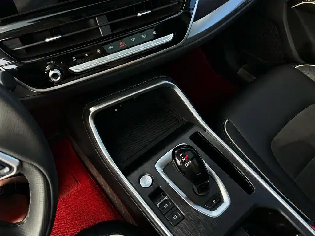 Haval H6 2023 National Trend Edition 1.5T Automatic Champion Edition — миниатюра 12