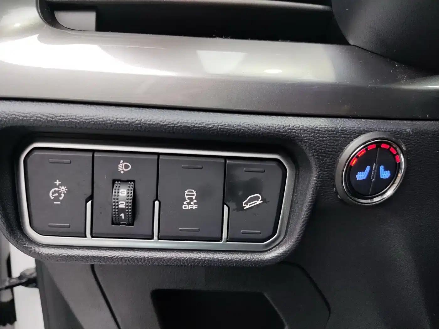 Haval H6 2021 National Trend Edition 1.5T Automatic Champion Edition — миниатюра 14