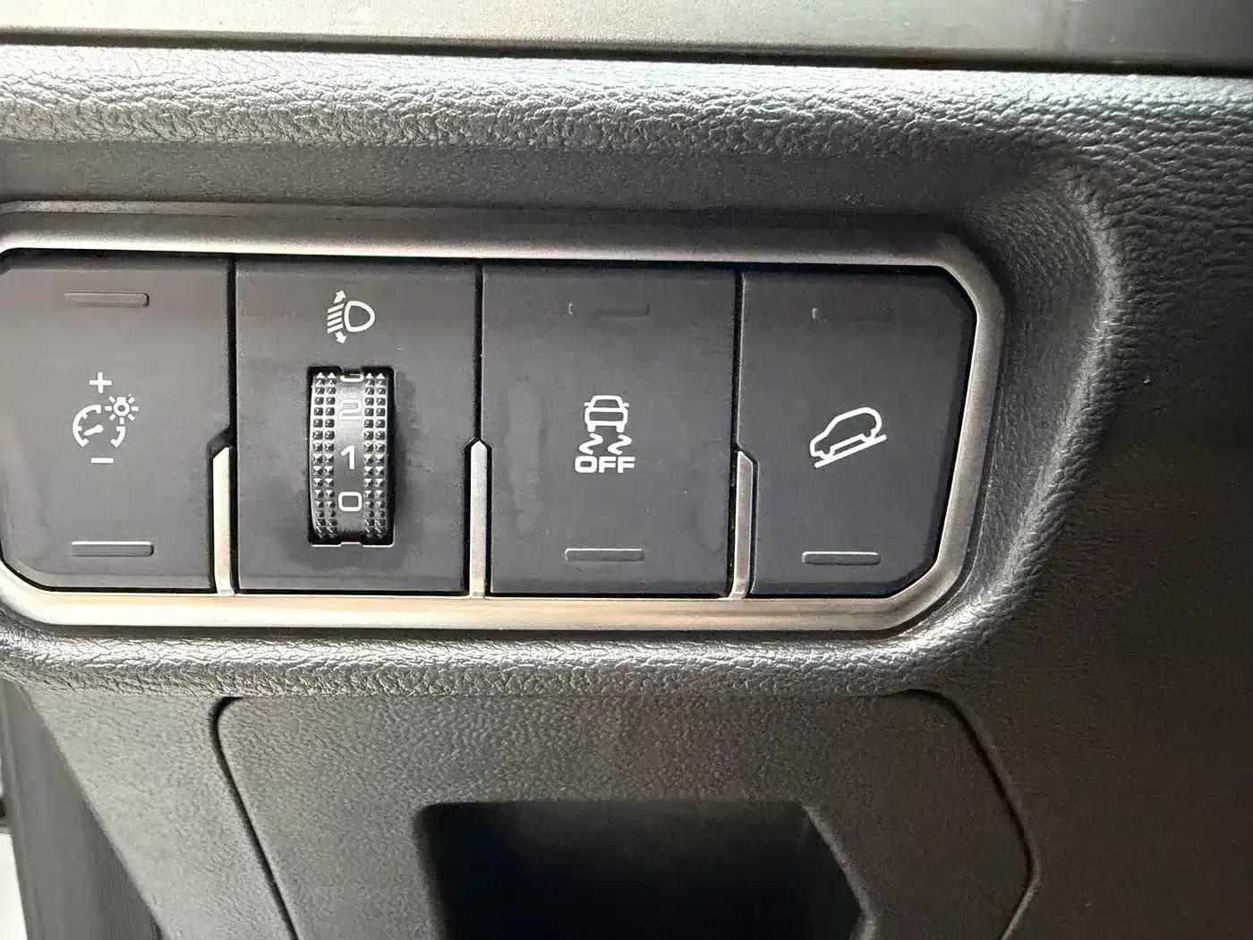 Haval H6 2021 National Trend Edition 1.5T Automatic Champion Edition — миниатюра 16