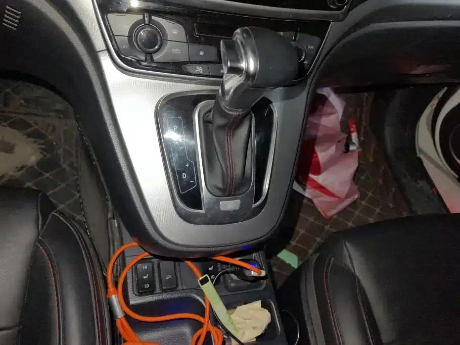 Haval H6 2015 Sport Edition 1.5T Automatic 2WD Luxury — миниатюра 16