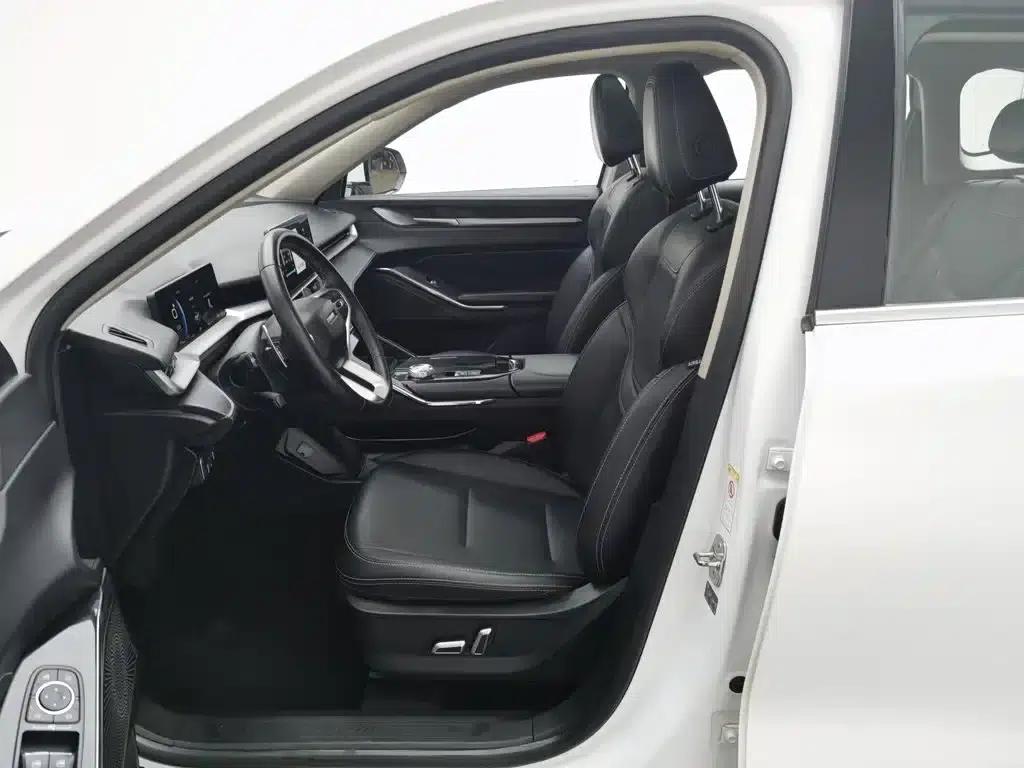 Haval H6 2021 Model, Third Generation, 2.0T Automatic Four-Wheel Drive Max — миниатюра 10