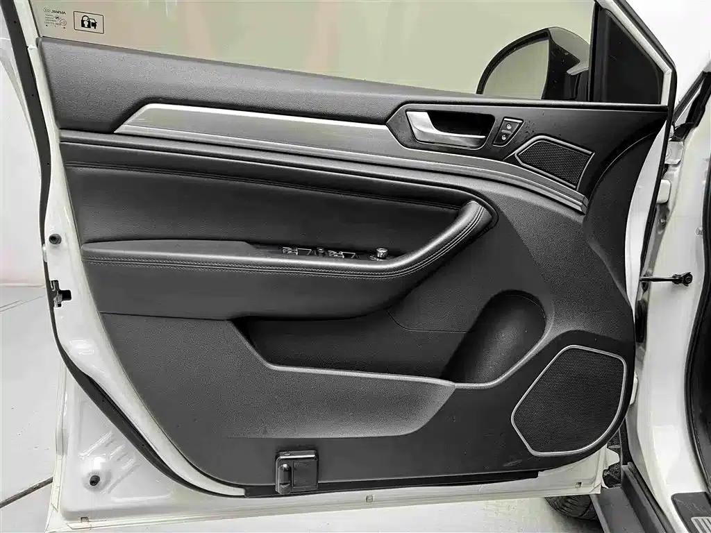 Haval H6 2018 Red Label Sport Edition 1.5T Automatic 2WD Elite — миниатюра 14
