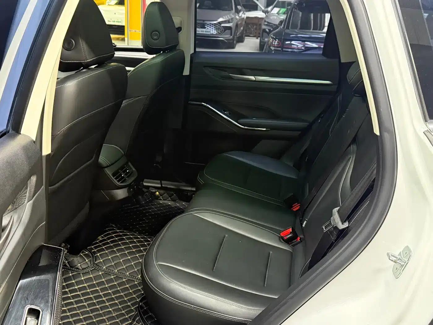 Haval H6 2021 Model, Third Generation, 2.0T Automatic Four-Wheel Drive Max — миниатюра 14