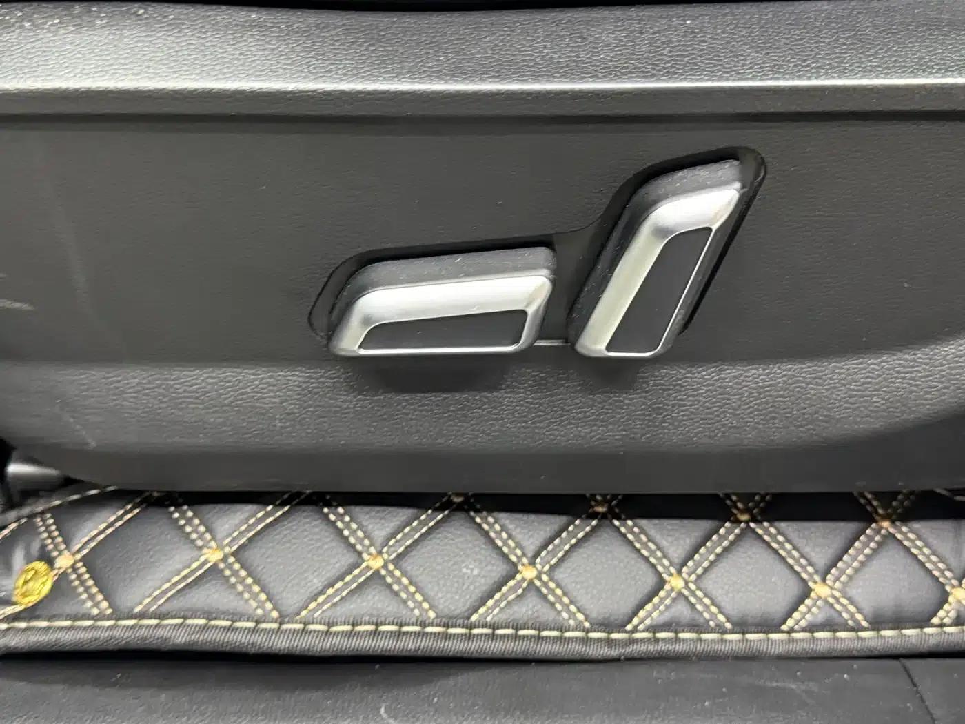 Haval H6 2021 Model, Third Generation, 2.0T Automatic Four-Wheel Drive Max — миниатюра 16