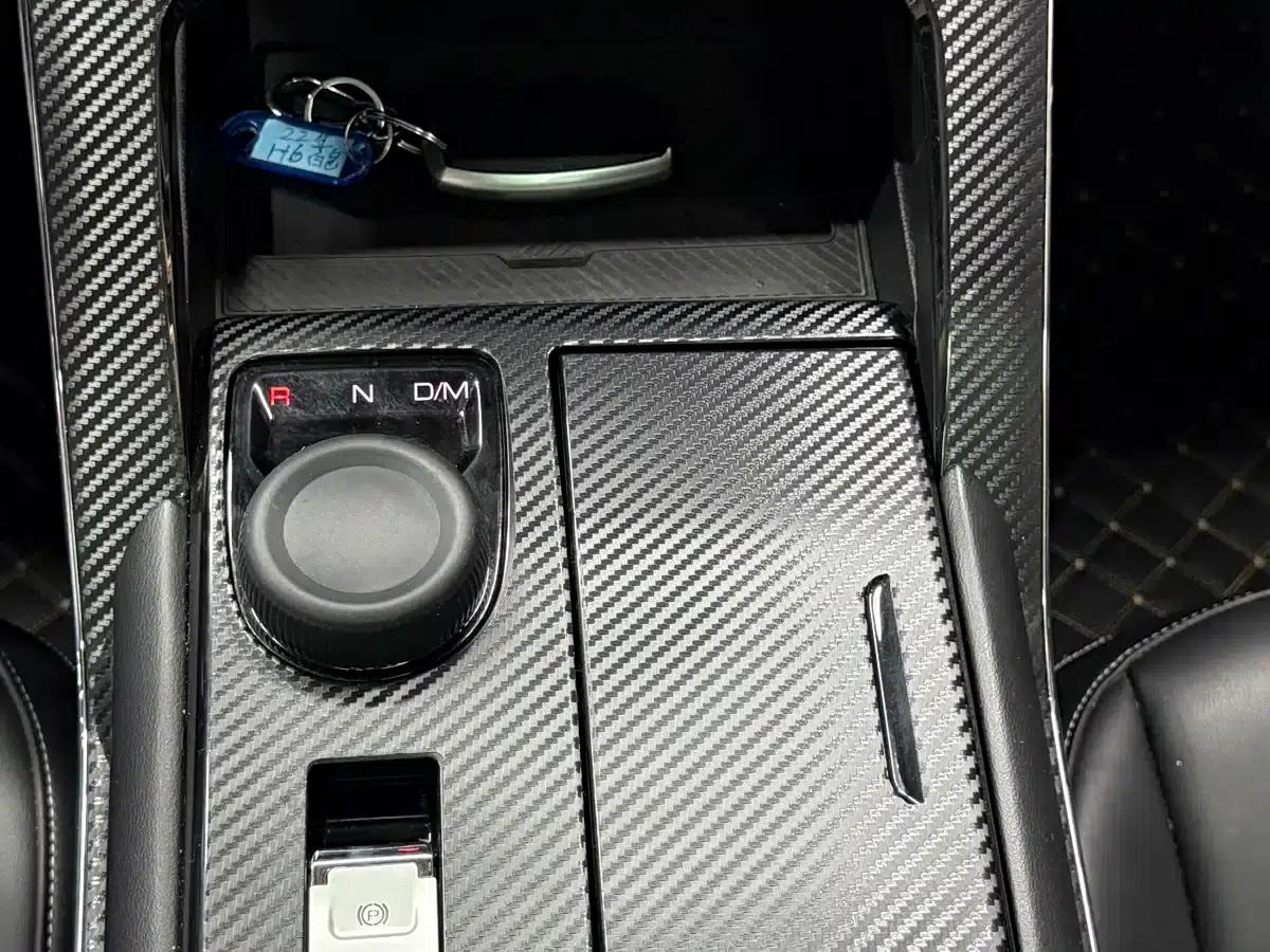 Haval H6 2021 Model, Third Generation, 2.0T Automatic Four-Wheel Drive Max — миниатюра 21