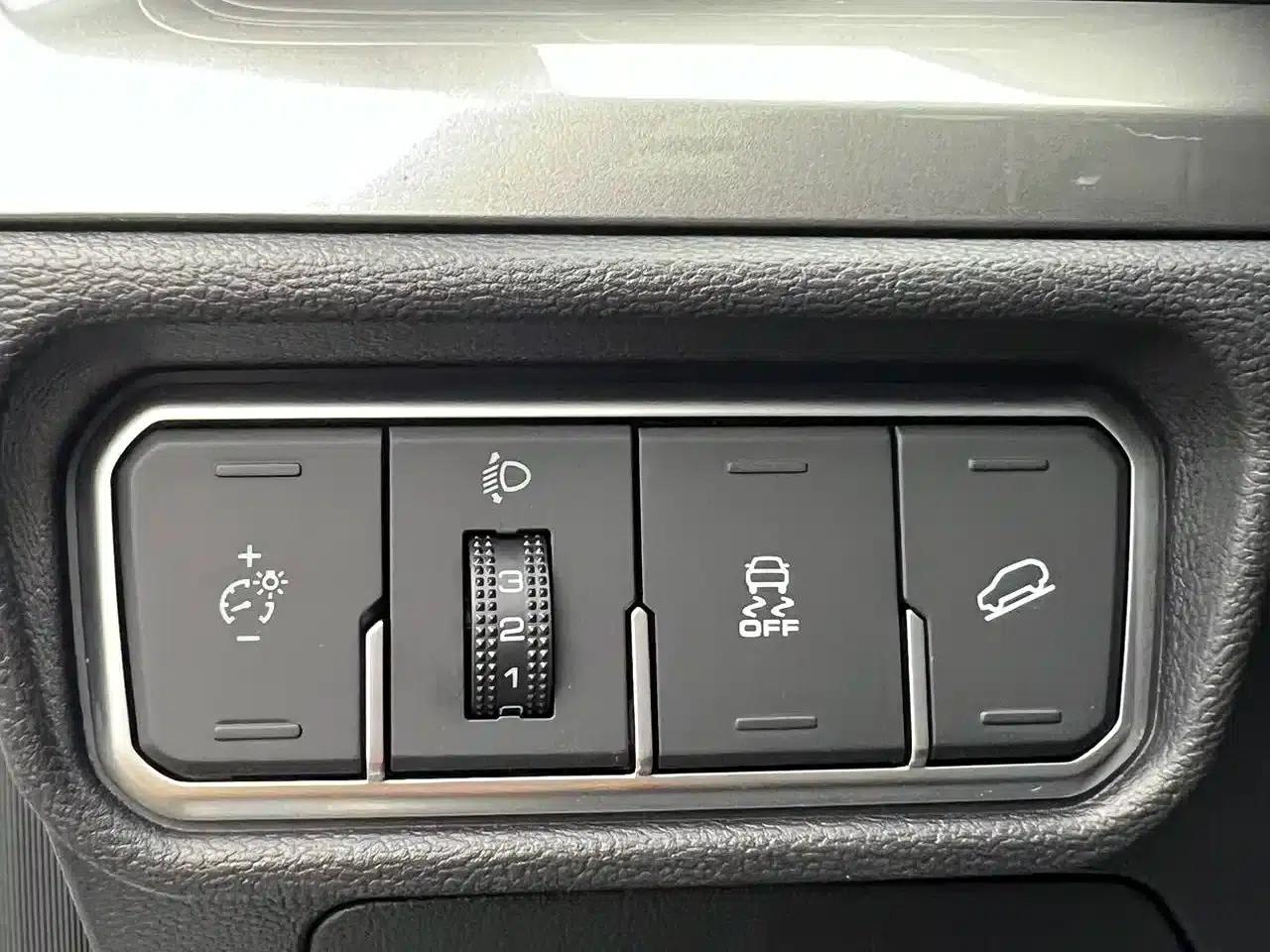 Haval H6 2021 National Trend Edition 1.5T Automatic Champion Edition — миниатюра 15