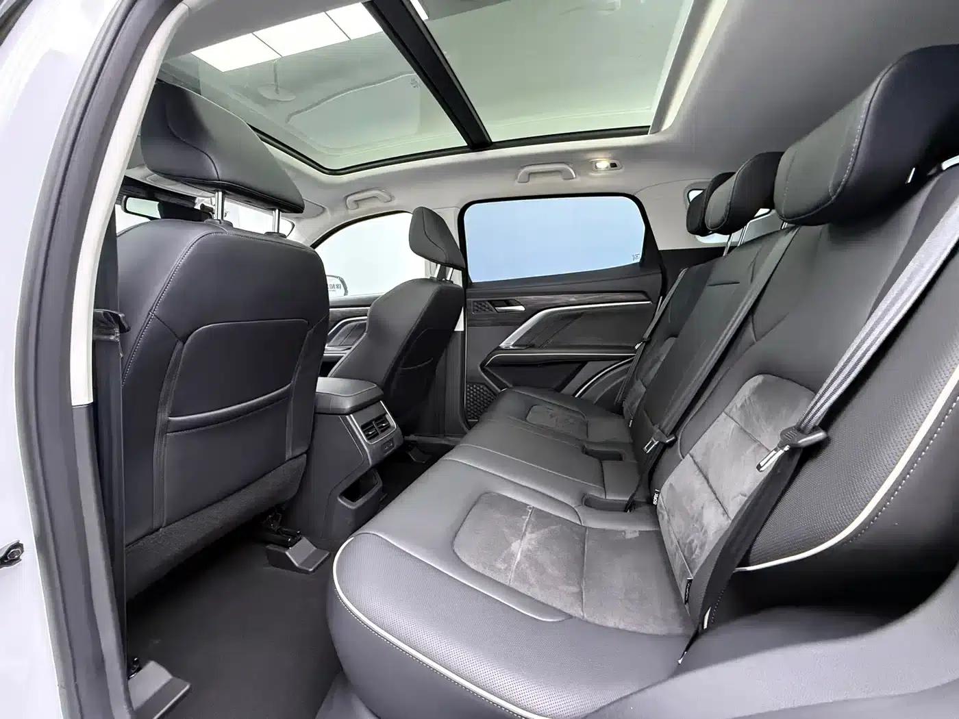 Haval H6 2023 National Trend Edition 1.5T Automatic Champion Edition — миниатюра 9