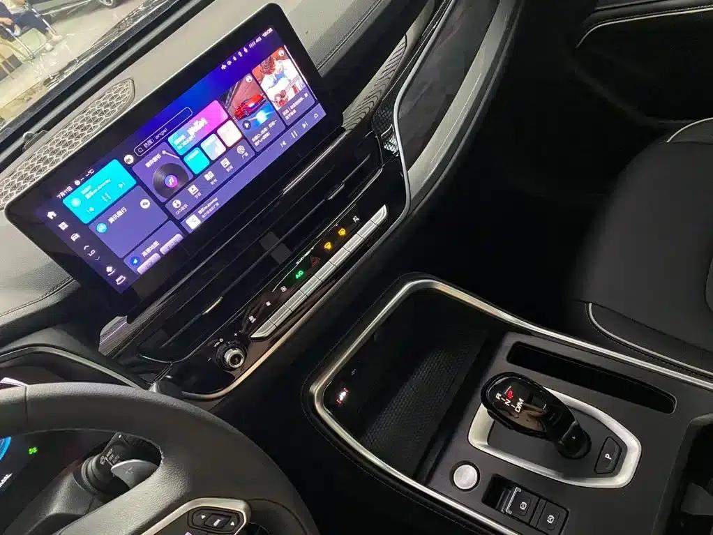 Haval H6 2023 National Trend Edition 1.5T Automatic Champion Edition — миниатюра 11