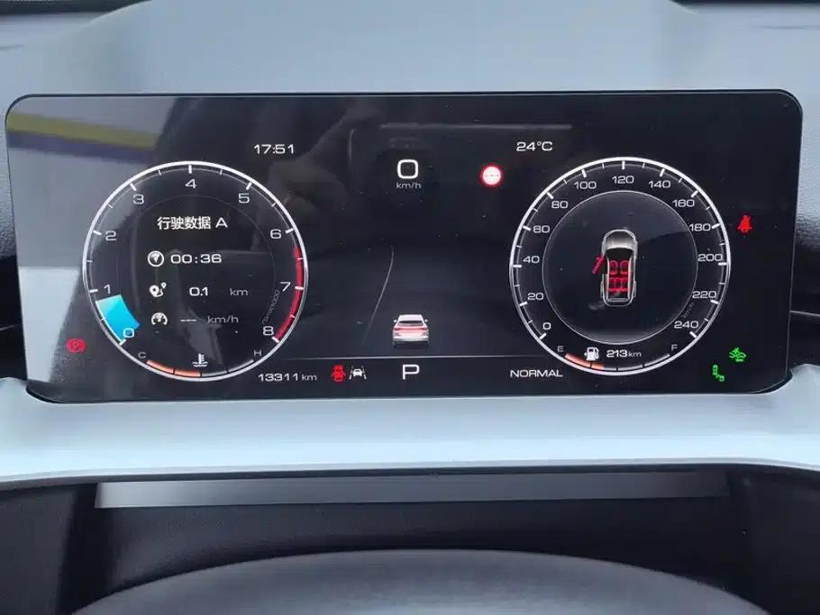 Haval H6 2021 Model, Third Generation, 2.0T Automatic Two-Wheel Drive Max — миниатюра 14