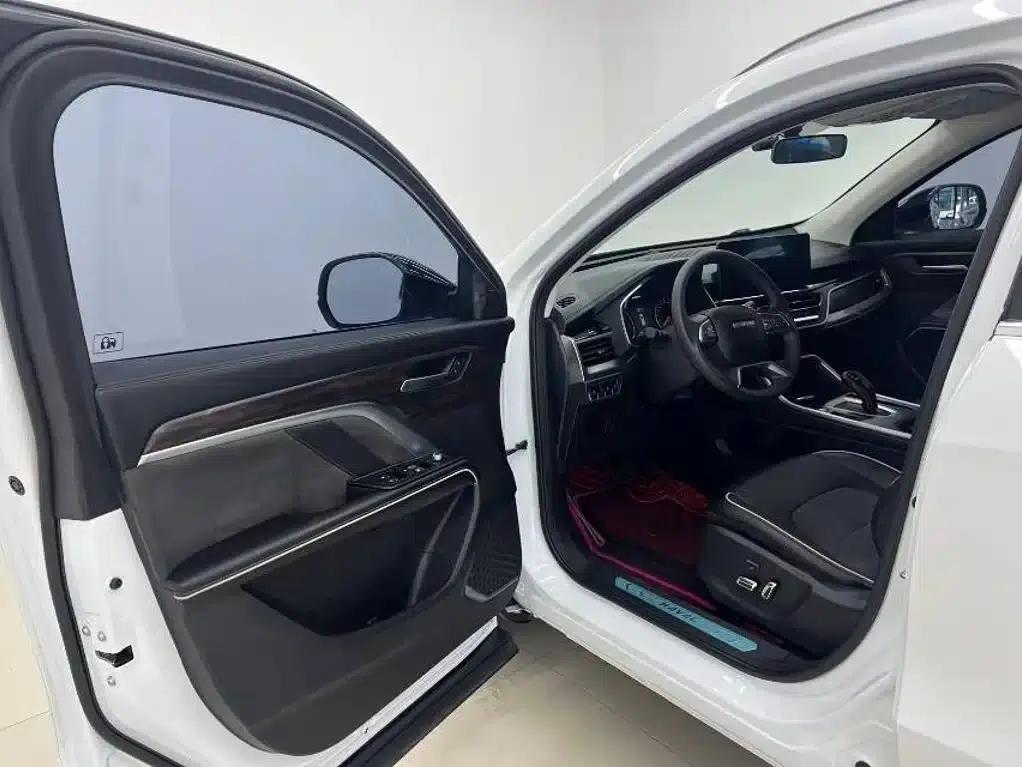 Haval H6 2023 National Trend Edition 1.5T Automatic Urban Edition — миниатюра 9