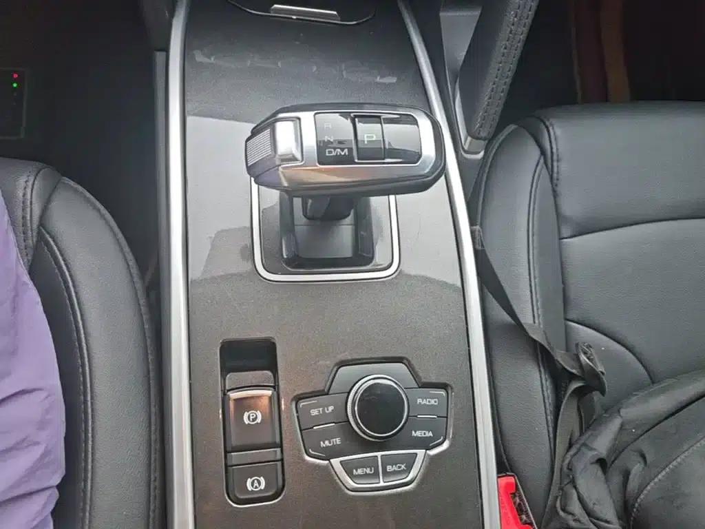 Haval H6 2019 Sport Edition 1.5T Automatic 2WD Elite (China VI Emission Standard) — миниатюра 14