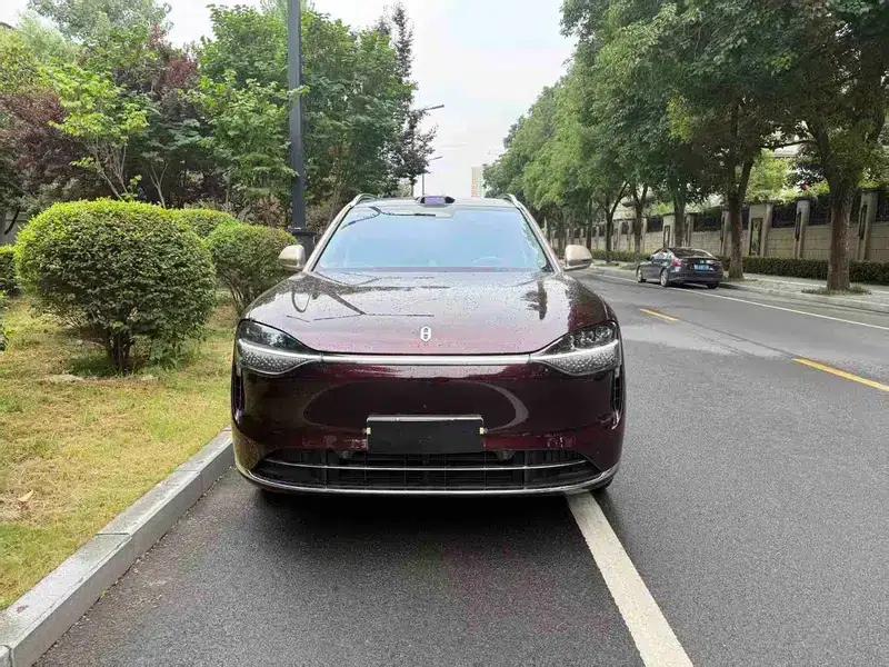 Wenjie M9 2025 Ultra Extended Range Six-Seat Version (192-line LiDAR) — миниатюра 2