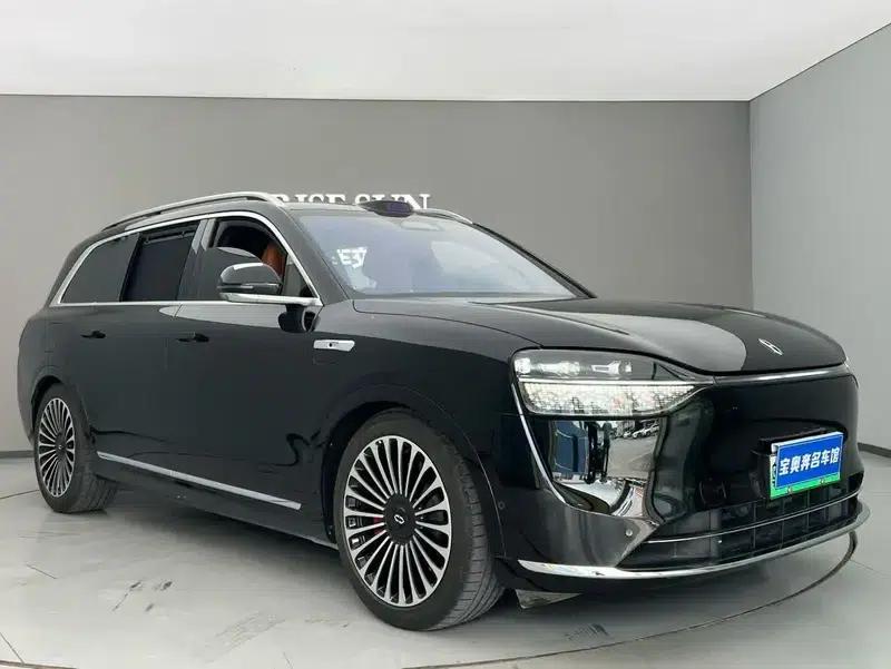 Wenjie M9 2024 Extended Range Max Six-Seater — миниатюра 2