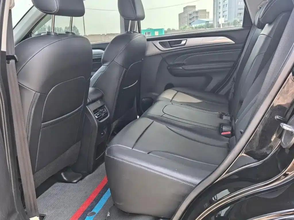 Haval M6 2023 PLUS 1.5T DCT Elite Intelligent Connectivity Edition — миниатюра 14