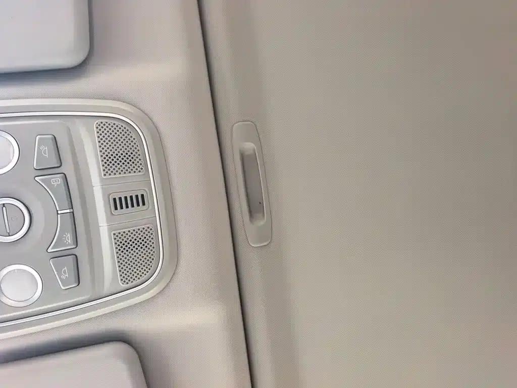 Haval M6 2023 PLUS 1.5T DCT Elite Intelligent Connectivity Edition — миниатюра 8