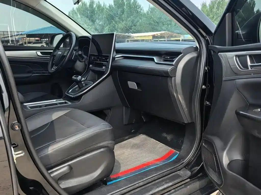 Haval M6 2023 PLUS 1.5T DCT Elite Intelligent Connectivity Edition — миниатюра 9