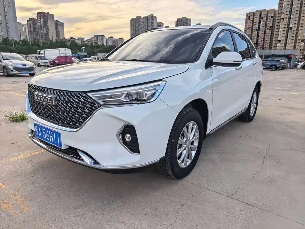 Haval M6 2021 PLUS 1.5T DCT Luxury Intelligent Connectivity Edition — миниатюра 1
