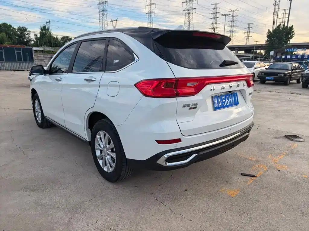 Haval M6 2021 PLUS 1.5T DCT Luxury Intelligent Connectivity Edition — миниатюра 11