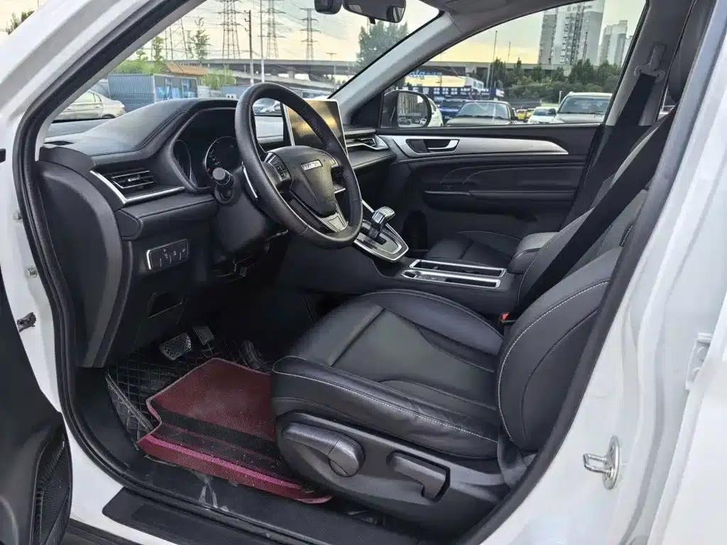 Haval M6 2021 PLUS 1.5T DCT Luxury Intelligent Connectivity Edition — миниатюра 4
