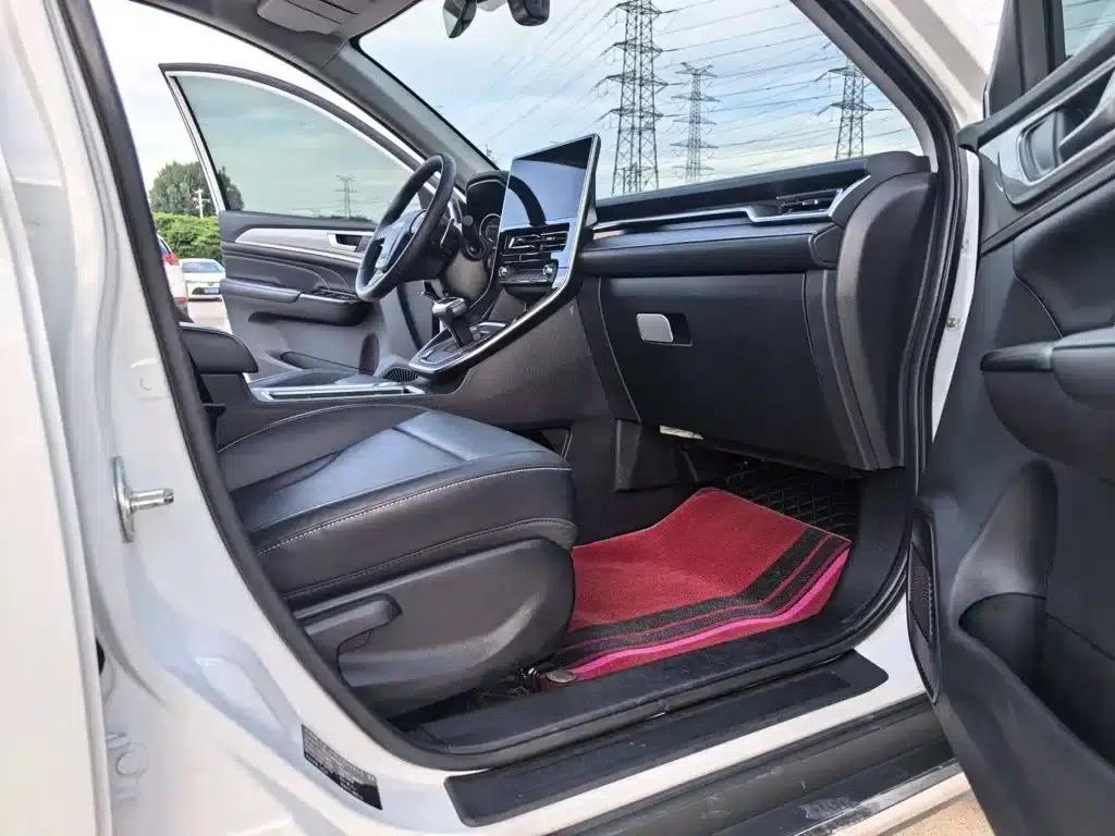 Haval M6 2021 PLUS 1.5T DCT Luxury Intelligent Connectivity Edition — миниатюра 7