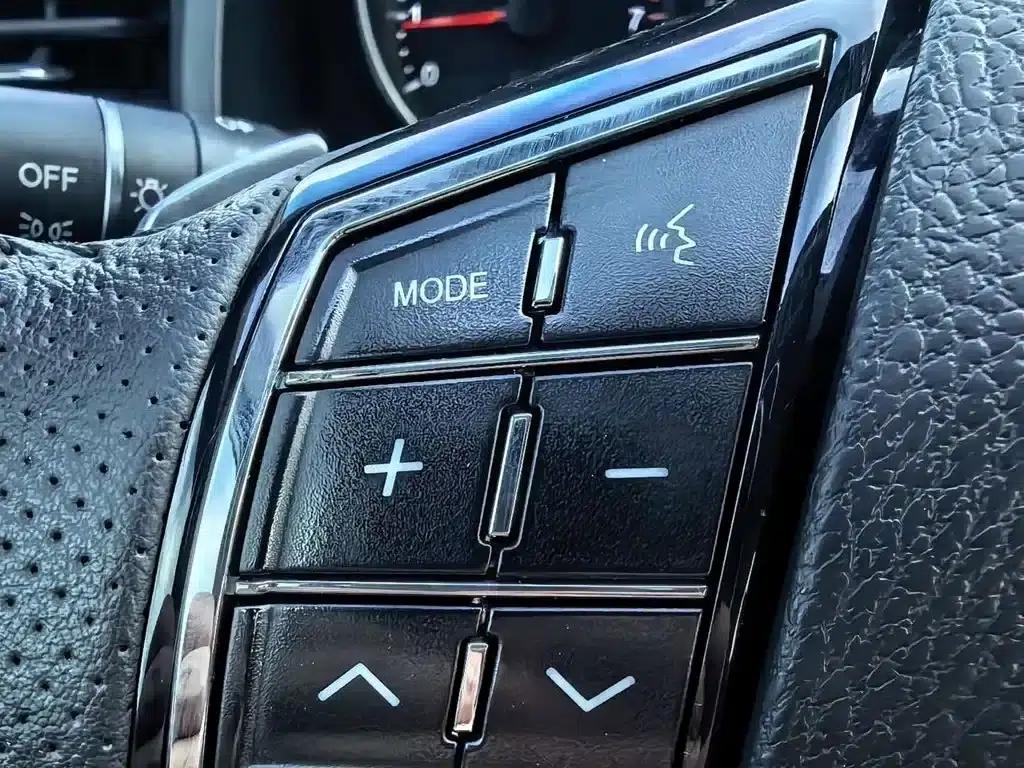 Haval M6 2021 PLUS 1.5T DCT Luxury Intelligent Connectivity Edition — миниатюра 8