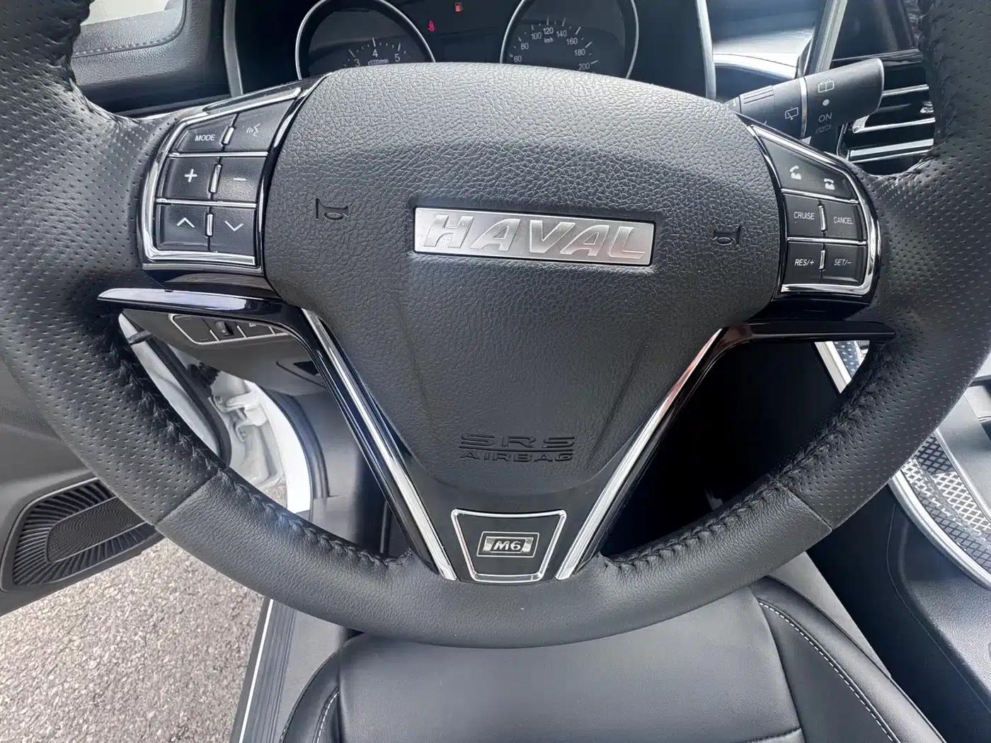 Haval M6 2023 PLUS 1.5T DCT Luxury Intelligent Connectivity Edition — миниатюра 13