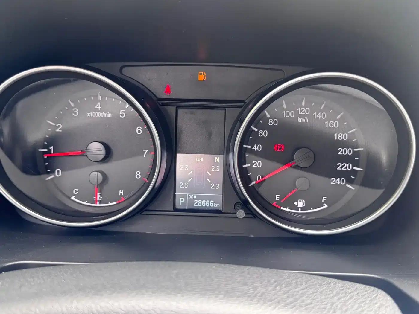 Haval M6 2023 PLUS 1.5T DCT Luxury Intelligent Connectivity Edition — миниатюра 17