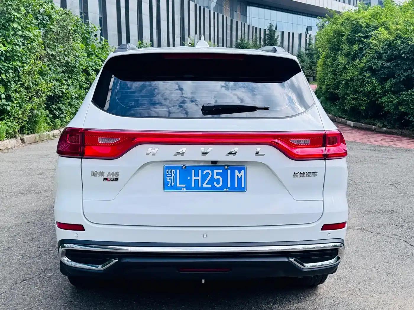Haval M6 2023 PLUS 1.5T DCT Luxury Intelligent Connectivity Edition — миниатюра 5