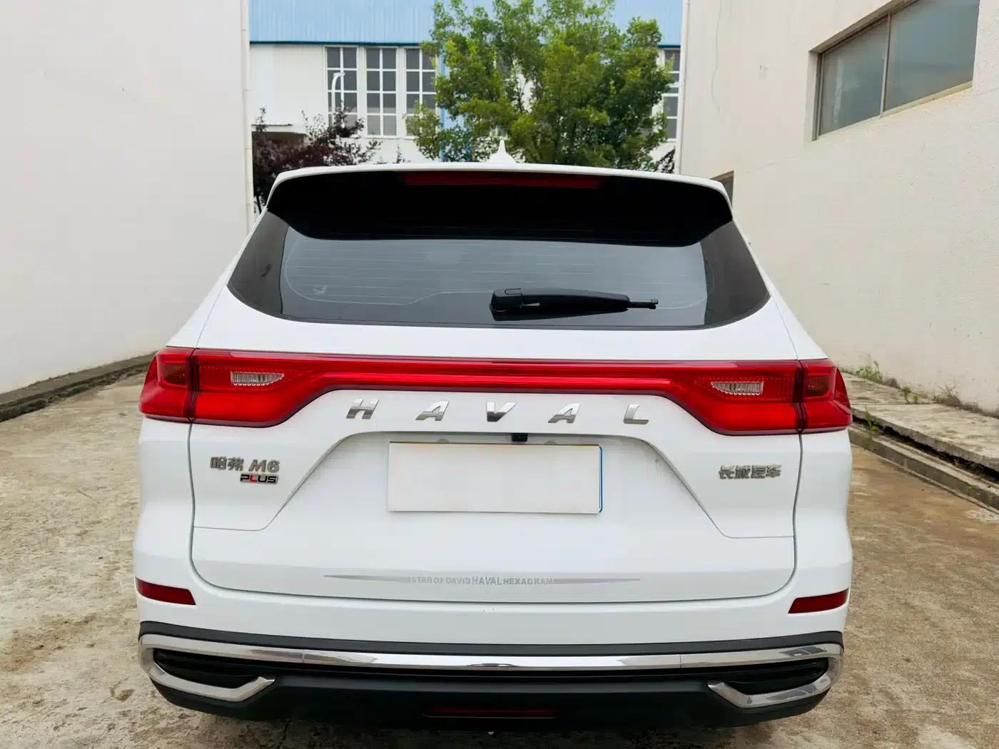 Haval M6 2021 PLUS 1.5T DCT Elite Intelligent Connectivity Edition — миниатюра 8