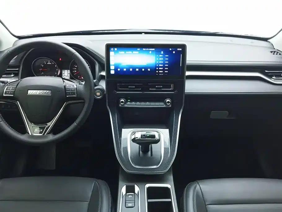 Haval M6 2021 PLUS 1.5T DCT Luxury Intelligent Connectivity Edition — миниатюра 12