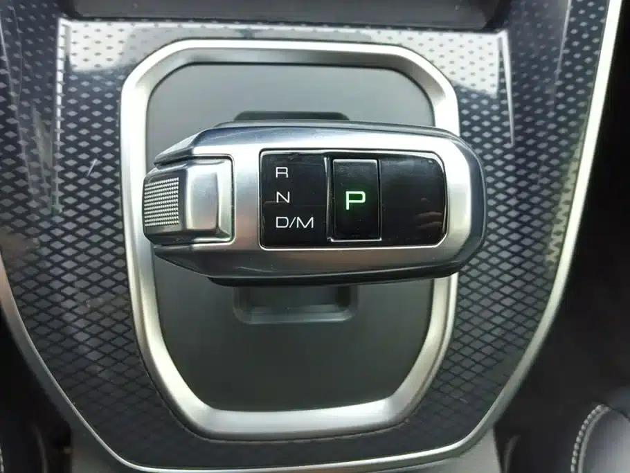 Haval M6 2021 PLUS 1.5T DCT Luxury Intelligent Connectivity Edition — миниатюра 16