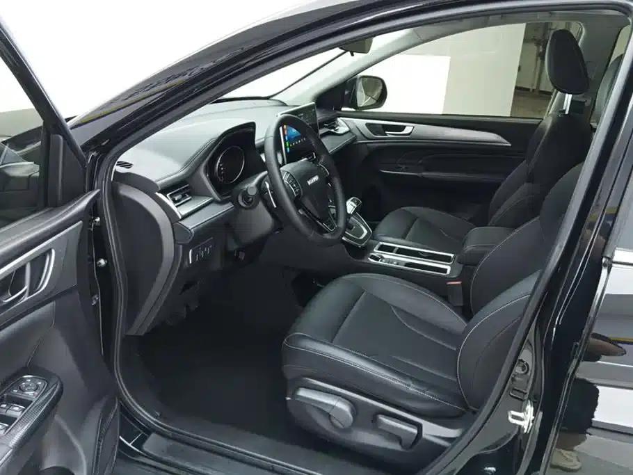 Haval M6 2021 PLUS 1.5T DCT Luxury Intelligent Connectivity Edition — миниатюра 9
