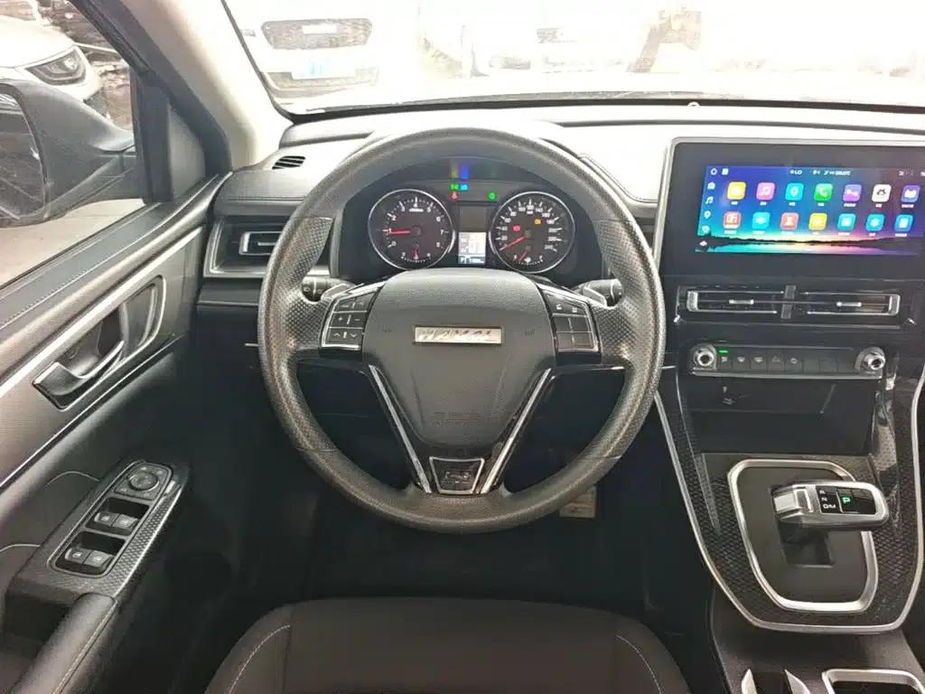 Haval M6 2021 PLUS 1.5T DCT Elite Intelligent Connectivity Edition — миниатюра 11