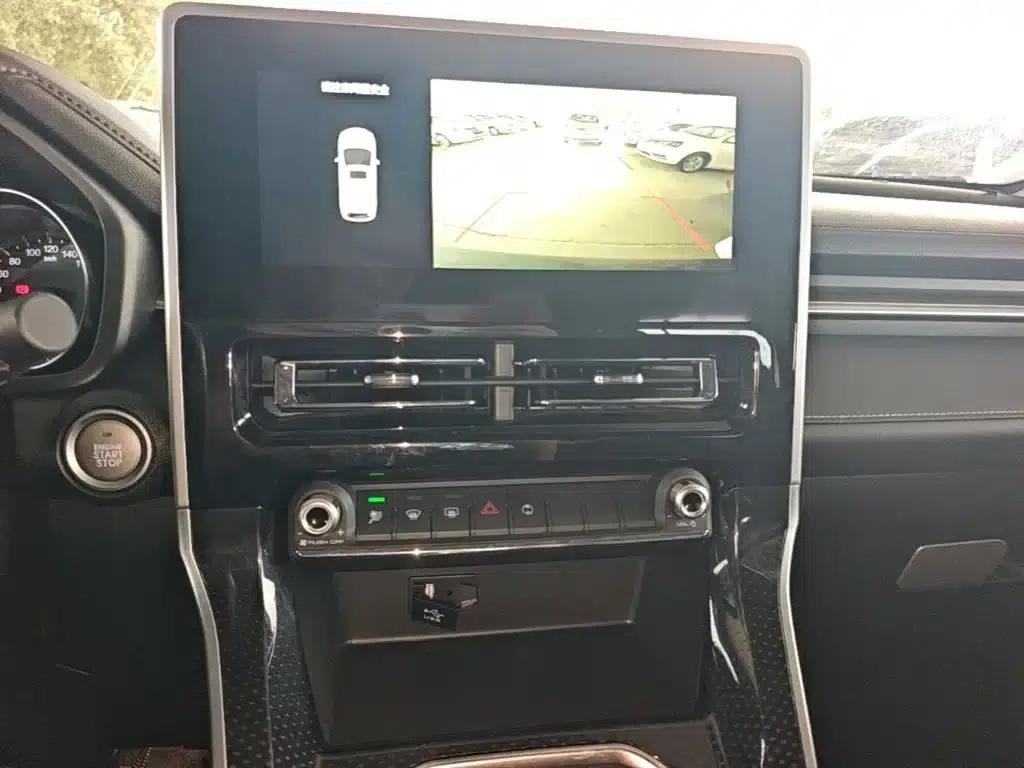 Haval M6 2021 PLUS 1.5T DCT Elite Intelligent Connectivity Edition — миниатюра 13
