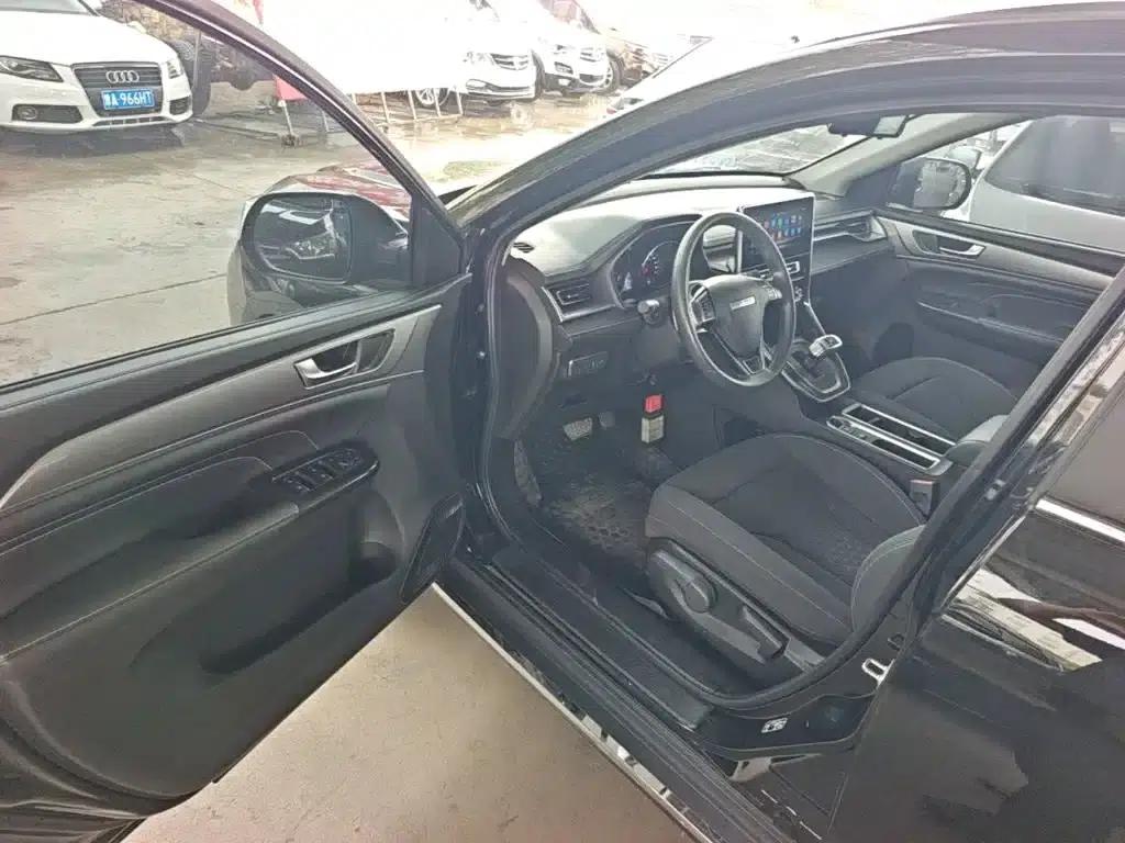 Haval M6 2021 PLUS 1.5T DCT Elite Intelligent Connectivity Edition — миниатюра 16