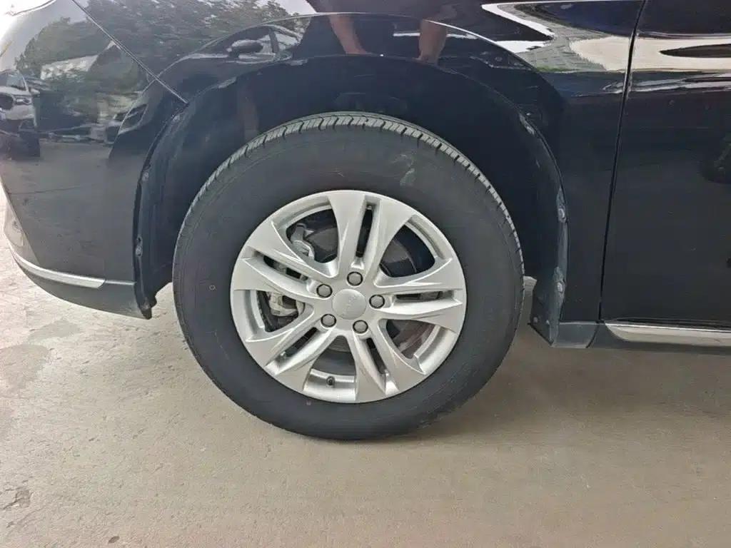 Haval M6 2021 PLUS 1.5T DCT Elite Intelligent Connectivity Edition — миниатюра 23