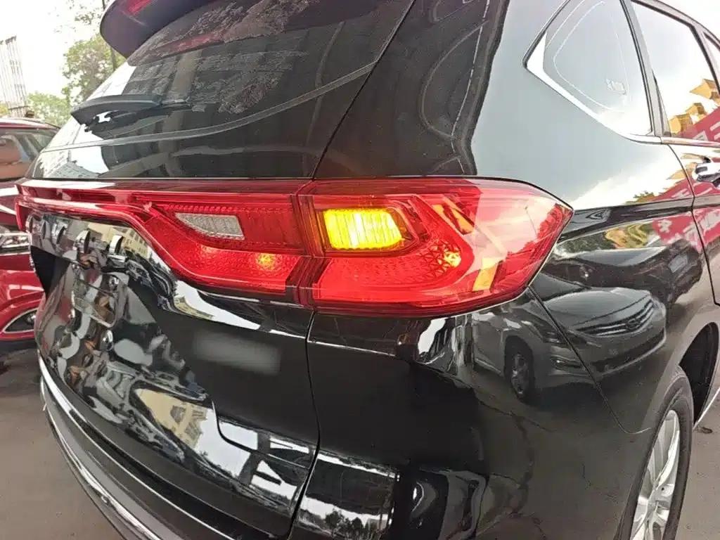 Haval M6 2021 PLUS 1.5T DCT Elite Intelligent Connectivity Edition — миниатюра 8