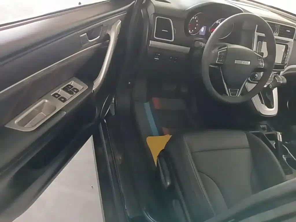 Haval M6 2019 1.5T DCT 2WD Elite (China VI Emission Standard) — миниатюра 16