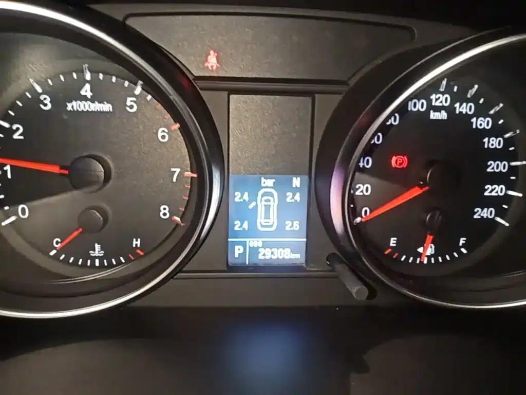 Haval M6 2021 PLUS 1.5T DCT Comfort Edition — миниатюра 12