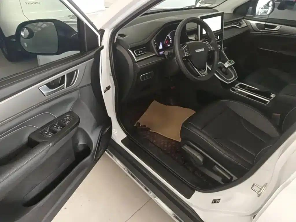 Haval M6 2021 PLUS 1.5T DCT Comfort Edition — миниатюра 16