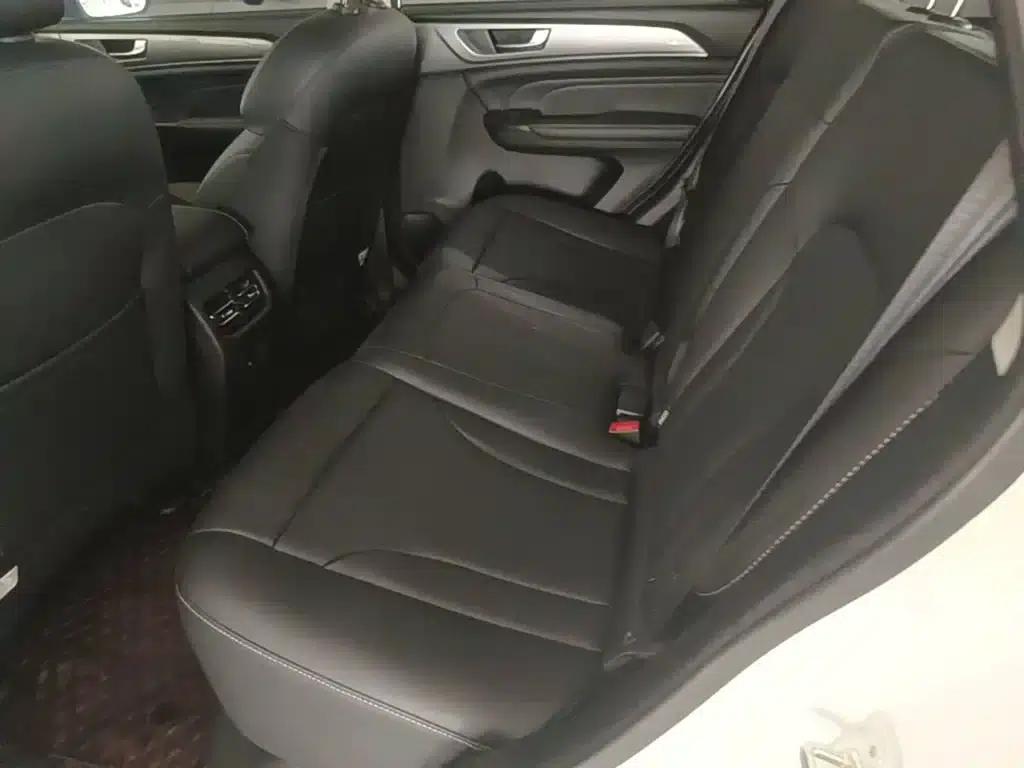Haval M6 2021 PLUS 1.5T DCT Comfort Edition — миниатюра 17