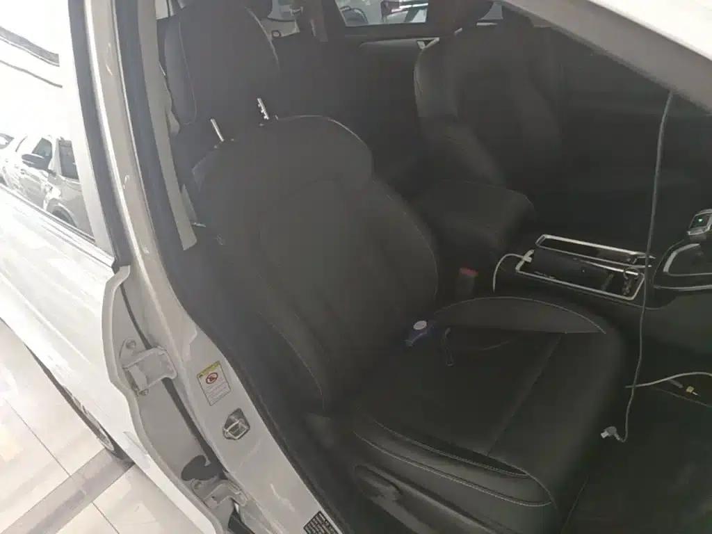 Haval M6 2021 PLUS 1.5T DCT Comfort Edition — миниатюра 25