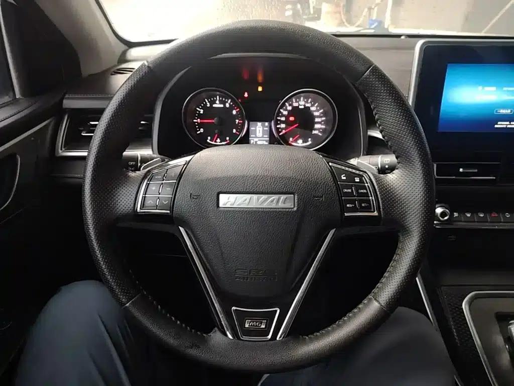 Haval M6 2023 PLUS 1.5T DCT Luxury Intelligent Connectivity Edition — миниатюра 11